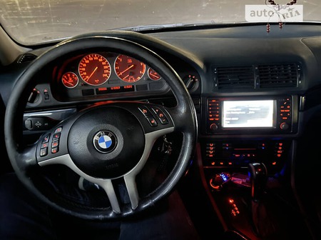 BMW 530 2002  випуску Дніпро з двигуном 3 л дизель седан автомат за 6800 долл. 