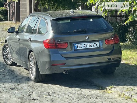 BMW 318 2014  випуску Ужгород з двигуном 2 л дизель універсал автомат за 11000 долл. 