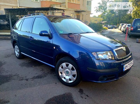 Skoda Fabia 2007  випуску Суми з двигуном 1.4 л бензин універсал механіка за 5300 долл. 