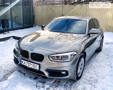 BMW 118 2017  випуску Ужгород з двигуном 1.5 л бензин хэтчбек автомат за 15800 долл. 