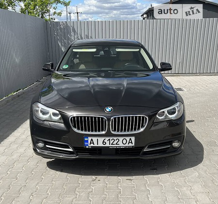 BMW 518 2015  випуску Київ з двигуном 2 л дизель універсал автомат за 18000 долл. 