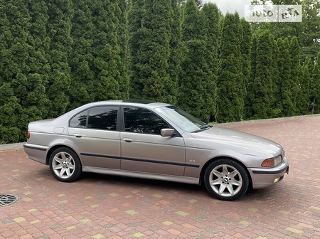 BMW 530 1999  випуску Тернопіль з двигуном 2.5 л дизель седан автомат за 3799 долл. 