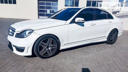 Mercedes-Benz C 300 2012  випуску Одеса з двигуном 3 л бензин седан автомат за 14990 долл. 