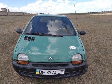 Renault Twingo 1995  випуску Одеса з двигуном 1.2 л бензин хэтчбек механіка за 1650 долл. 