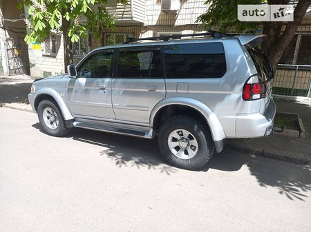 Mitsubishi Pajero Sport 2005  випуску Одеса з двигуном 3 л  позашляховик механіка за 7900 долл. 