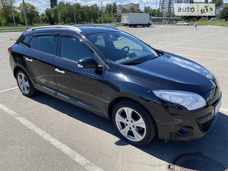 Renault Megane 2011  випуску Київ з двигуном 1.5 л дизель універсал механіка за 6500 долл. 