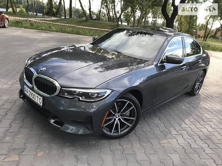 BMW 330 2019  випуску Київ з двигуном 2 л бензин седан автомат за 37800 долл. 