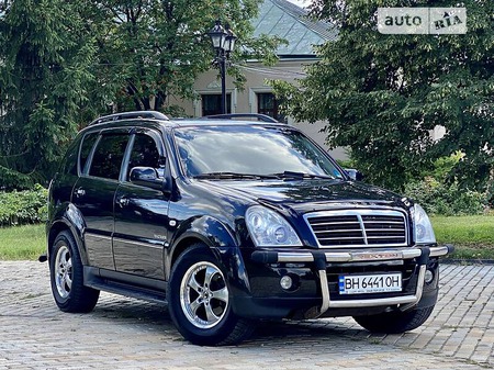SsangYong Rexton W 2008  випуску Київ з двигуном 2.7 л дизель позашляховик автомат за 8999 долл. 