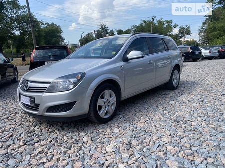 Opel Astra 2010  випуску Рівне з двигуном 1.7 л дизель універсал механіка за 5900 долл. 