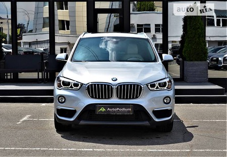 BMW X1 2017  випуску Київ з двигуном 2 л бензин позашляховик автомат за 25555 долл. 