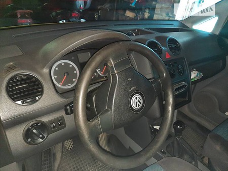Volkswagen Caddy 2007  випуску Житомир з двигуном 2 л дизель мінівен механіка за 3300 долл. 