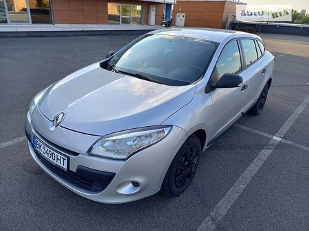 Renault Megane 2012  випуску Київ з двигуном 1.5 л дизель універсал механіка за 6900 долл. 