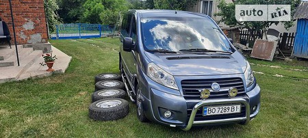 Fiat Scudo 2007  випуску Тернопіль з двигуном 2 л дизель мінівен механіка за 8500 долл. 