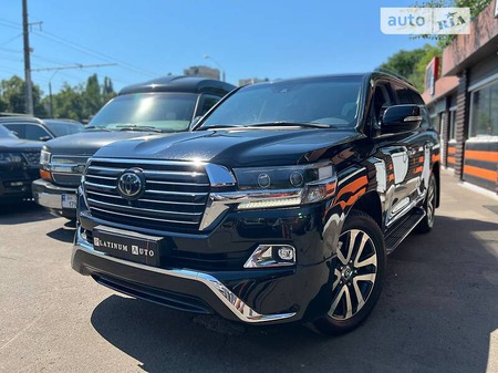 Toyota Land Cruiser 2016  випуску Одеса з двигуном 4.7 л дизель позашляховик автомат за 52500 долл. 