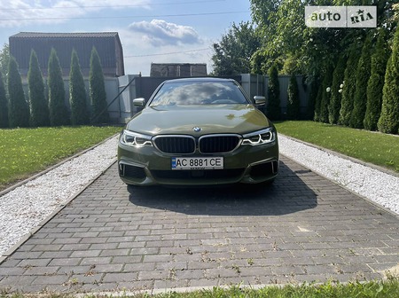 BMW 550 2018  випуску Луцьк з двигуном 4.4 л бензин седан автомат за 51000 долл. 