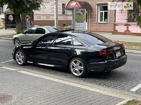 Audi A6 Limousine 2016  випуску Івано-Франківськ з двигуном 2 л бензин седан автомат за 25500 долл. 