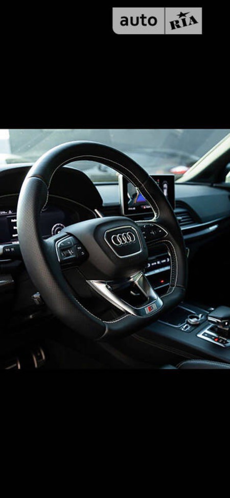 Audi SQ5 2018  випуску Київ з двигуном 3 л бензин позашляховик автомат за 65000 долл. 