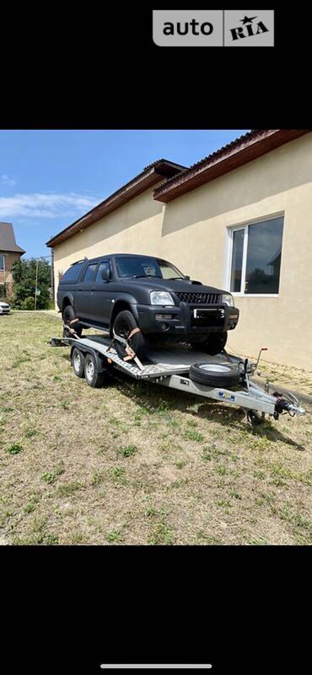 Mitsubishi L 200 2003  випуску Івано-Франківськ з двигуном 2.5 л дизель позашляховик механіка за 6300 долл. 