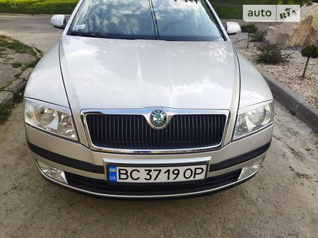 Skoda Octavia 2005  випуску Львів з двигуном 1.9 л дизель хэтчбек механіка за 5000 долл. 