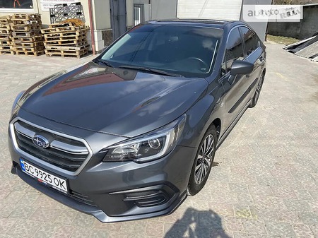 Subaru Legacy 2017  випуску Львів з двигуном 2.5 л  седан автомат за 14400 долл. 