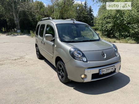 Renault Kangoo 2010  випуску Одеса з двигуном 1.5 л дизель мінівен механіка за 7200 долл. 