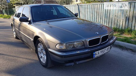 BMW 730 2001  випуску Київ з двигуном 3 л дизель седан автомат за 4800 долл. 