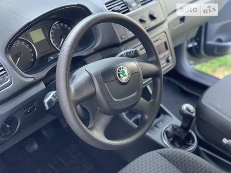 Skoda Fabia 2010  випуску Ужгород з двигуном 1.2 л дизель універсал механіка за 5650 долл. 