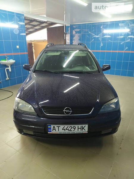 Opel Astra 2003  випуску Івано-Франківськ з двигуном 2.2 л дизель універсал механіка за 4650 долл. 