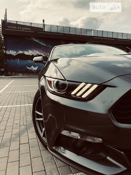 Ford Mustang 2017  випуску Луцьк з двигуном 2.3 л бензин купе автомат за 21450 долл. 