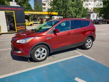 Ford Escape 2014  випуску Харків з двигуном 1.6 л бензин позашляховик автомат за 11500 долл. 
