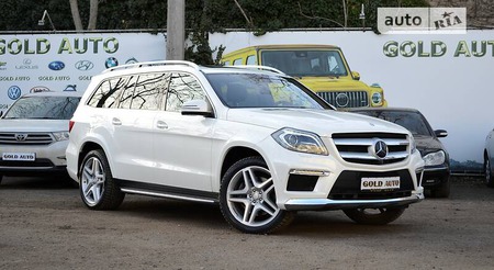 Mercedes-Benz GL 350 2013  випуску Одеса з двигуном 3 л дизель позашляховик автомат за 37500 долл. 