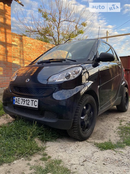 Smart ForTwo 2007  випуску Донецьк з двигуном 1 л бензин купе автомат за 5500 долл. 