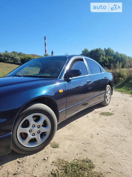 Mazda Xedos 9 1996  випуску Миколаїв з двигуном 2.5 л  седан автомат за 2100 долл. 