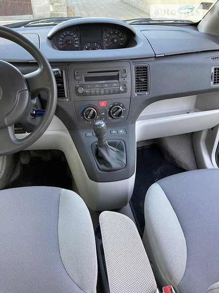 Fiat Idea 2003  випуску Рівне з двигуном 1.4 л бензин хэтчбек механіка за 4400 долл. 