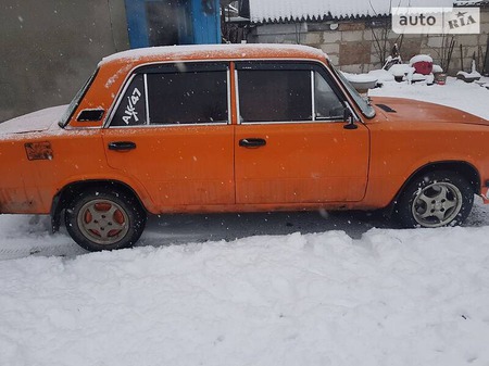 Lada 2103 1975  випуску Хмельницький з двигуном 1.5 л  седан механіка за 750 долл. 