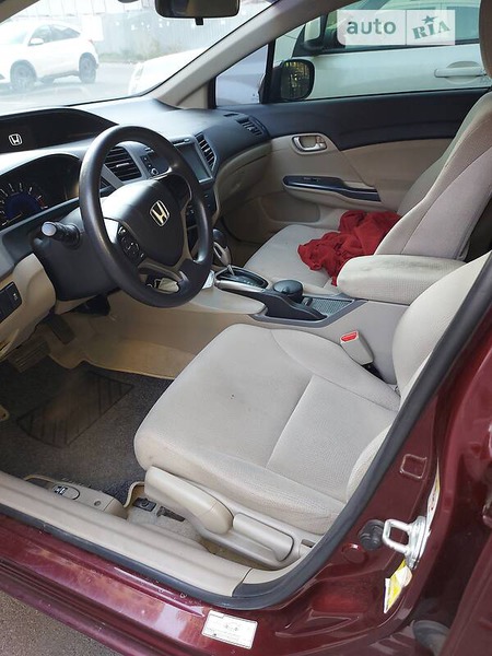 Honda Civic 2012  випуску Київ з двигуном 1.8 л бензин седан автомат за 10500 долл. 