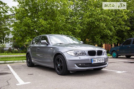 BMW 118 2010  випуску Рівне з двигуном 2 л дизель хэтчбек механіка за 8300 долл. 