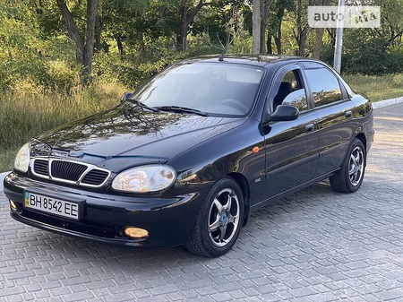 Daewoo Lanos 2006  випуску Одеса з двигуном 1.5 л бензин седан механіка за 3300 долл. 