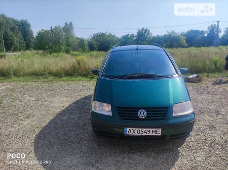Volkswagen Sharan 2001  випуску Львів з двигуном 1.8 л  мінівен  за 3500 долл. 