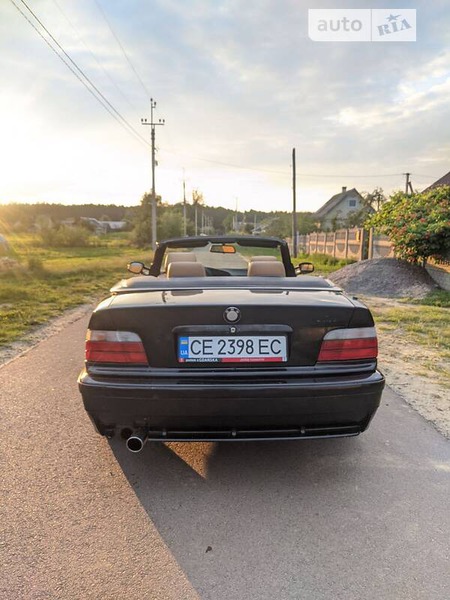 BMW 318 1996  випуску Луцьк з двигуном 1.8 л бензин кабріолет механіка за 4000 долл. 