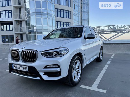 BMW X3 2019  випуску Одеса з двигуном 2 л бензин позашляховик автомат за 32900 долл. 