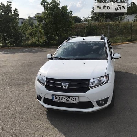 Dacia Logan 2016  випуску Ужгород з двигуном 1.2 л  універсал механіка за 7200 долл. 