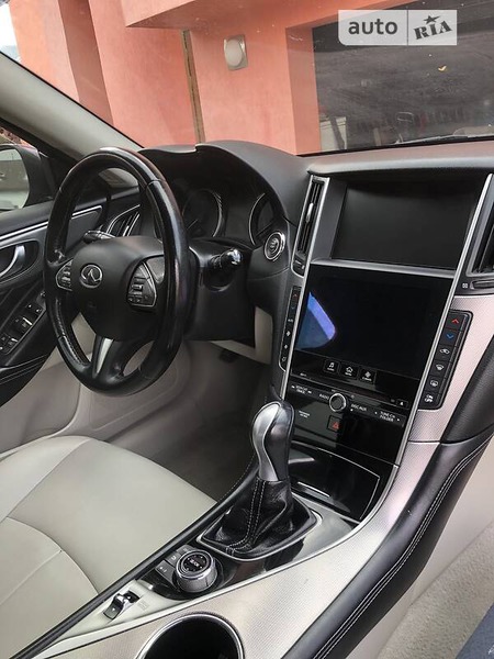 Infiniti Q50 2015  випуску Ужгород з двигуном 2 л бензин седан автомат за 16500 долл. 