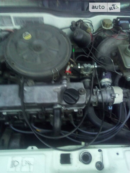 Lada 2109 1997  випуску Вінниця з двигуном 1.5 л  седан механіка за 1850 долл. 