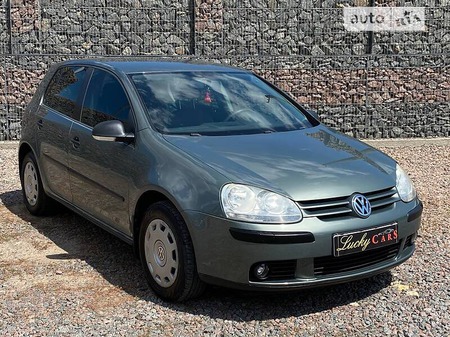 Volkswagen Golf 2008  випуску Одеса з двигуном 1.6 л бензин хэтчбек автомат за 6900 долл. 