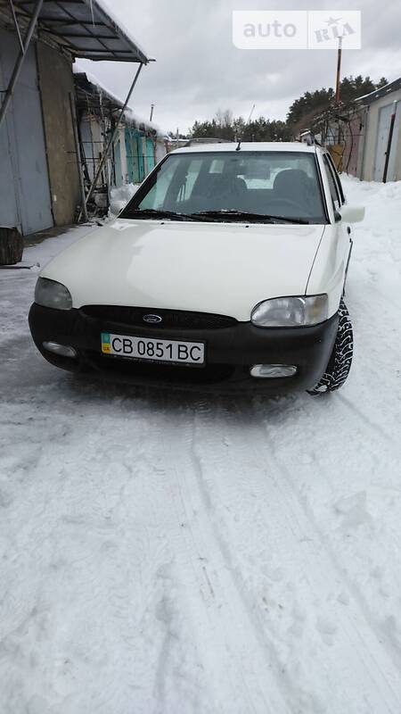 Ford Escort 2000  випуску Київ з двигуном 0 л  універсал механіка за 3700 долл. 