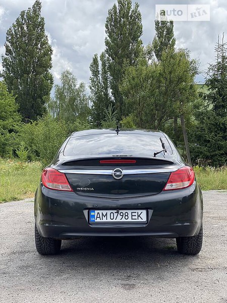 Opel Insignia 2011  випуску Житомир з двигуном 1.8 л бензин хэтчбек механіка за 8499 долл. 