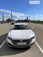 Volkswagen Arteon 2017 Дніпро 2 л  ліфтбек автомат к.п.