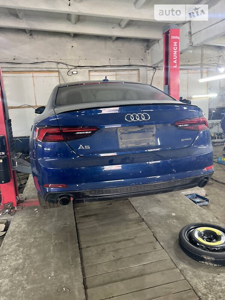 Audi A5 2019  випуску Харків з двигуном 0 л  купе  за 12000 долл. 