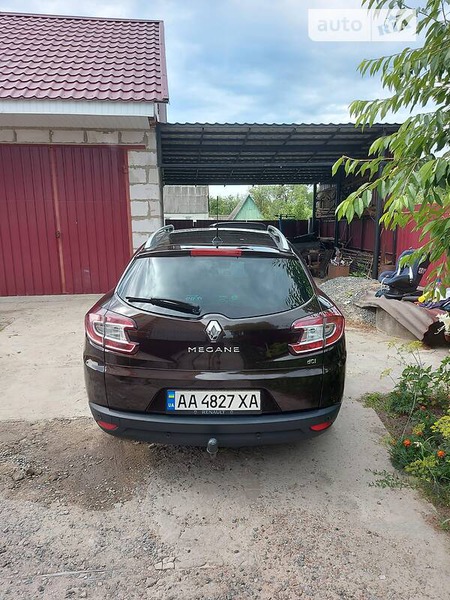 Renault Megane 2013  випуску Київ з двигуном 1.5 л дизель універсал механіка за 285000 грн. 